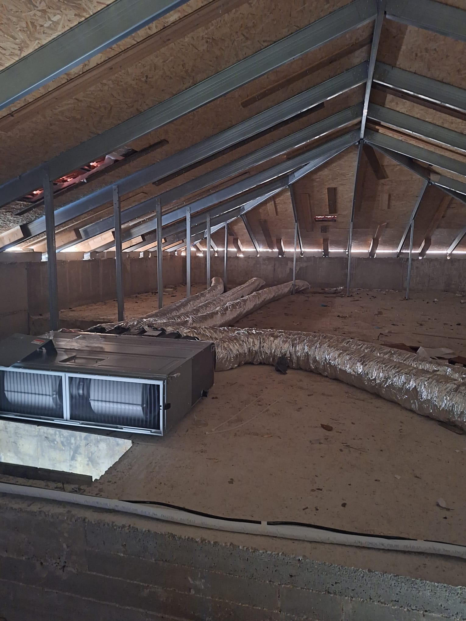 גרילים נקיים לאחר שירות תחזוקה