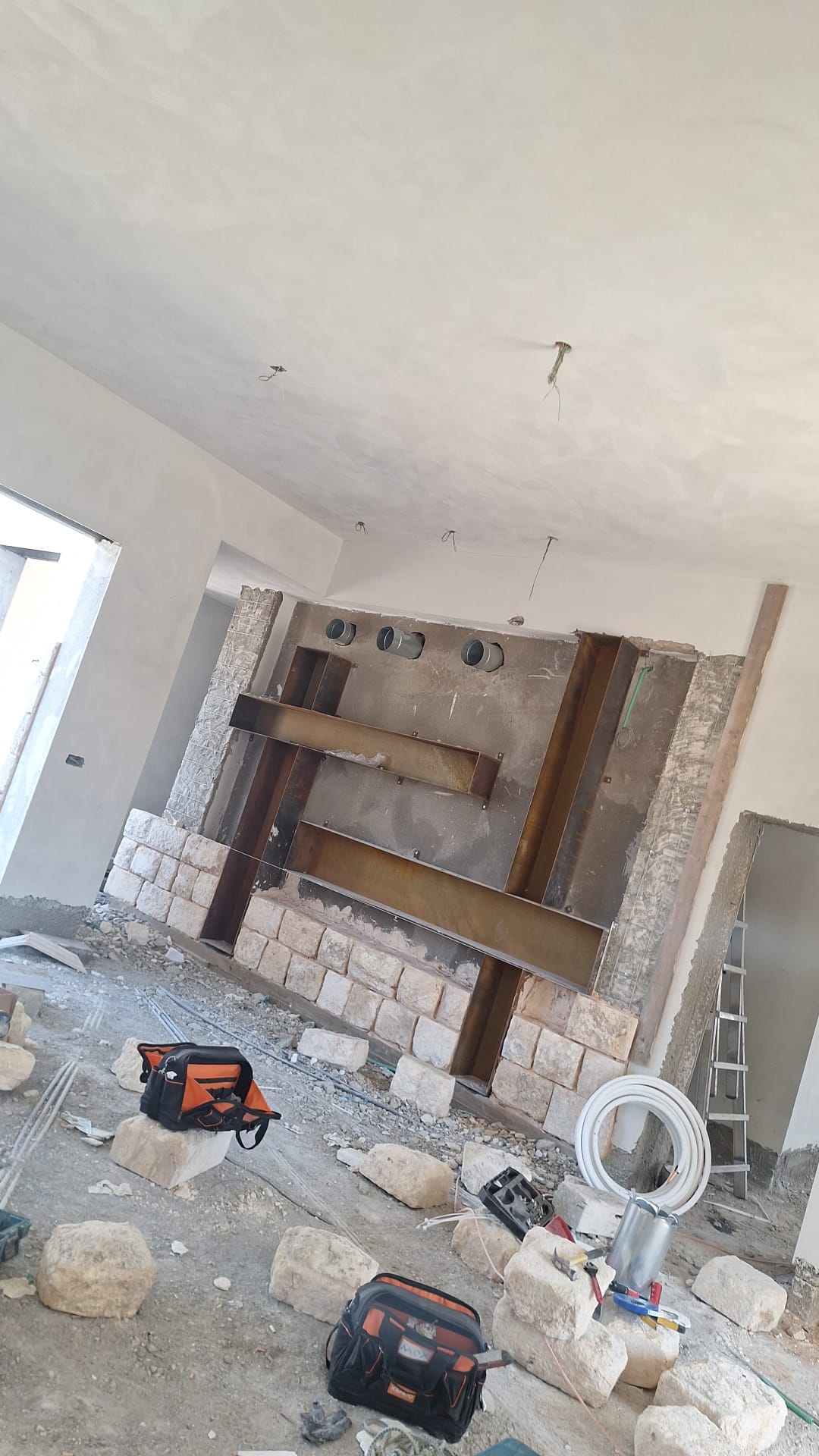 ניקוי סוללת מזגן מקצועי